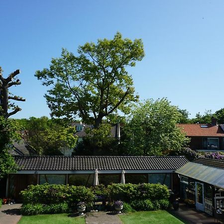 Perfectly Located Private Room Oaks And Beeches Sassenheim Bagian luar foto
