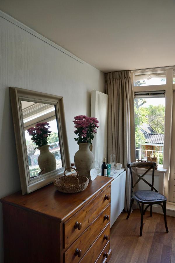 Perfectly Located Private Room Oaks And Beeches Sassenheim Bagian luar foto