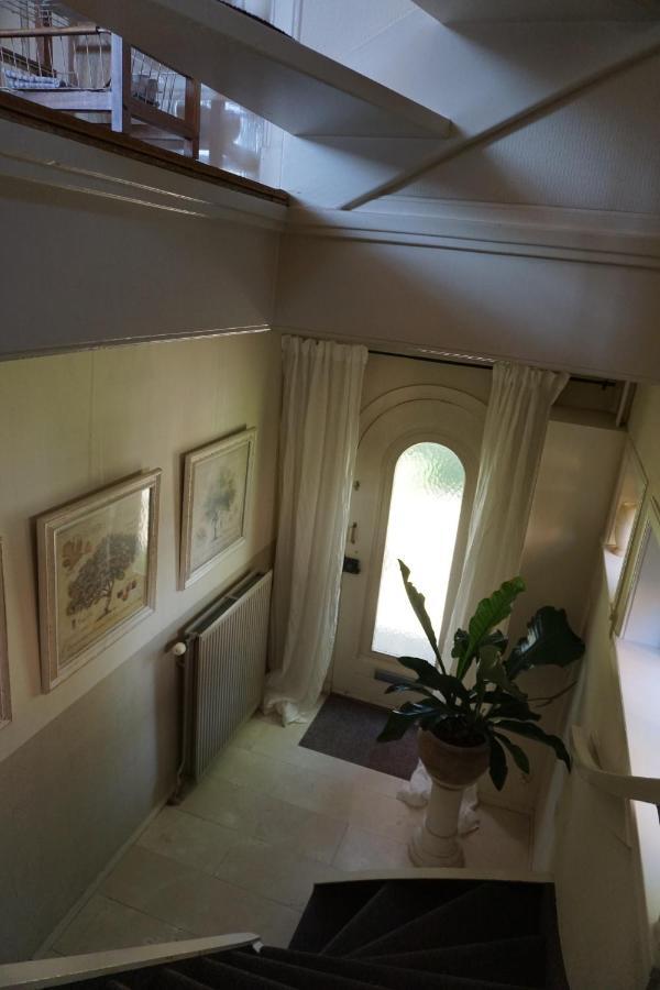 Perfectly Located Private Room Oaks And Beeches Sassenheim Bagian luar foto